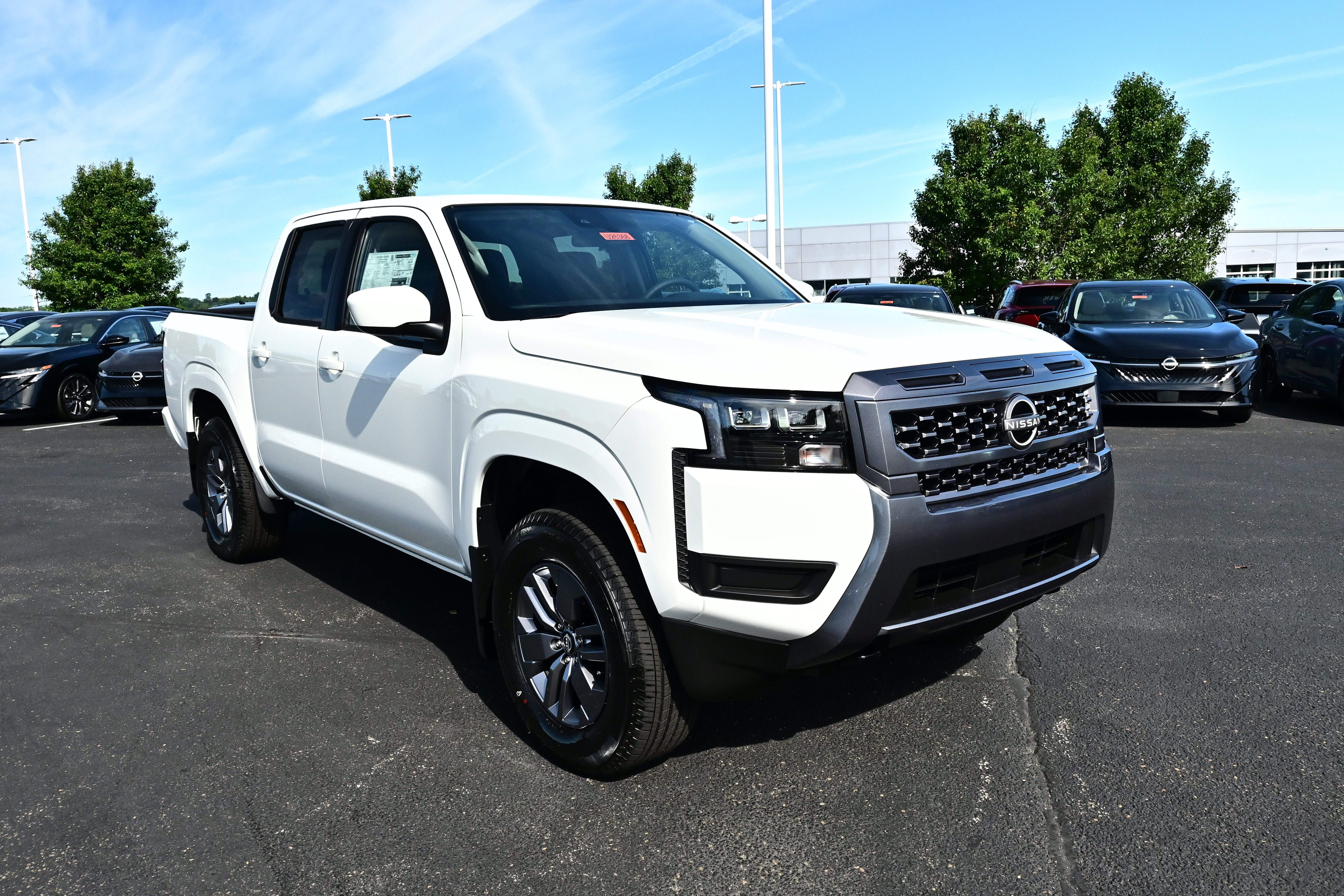 2026 Nissan Frontier — side profile view